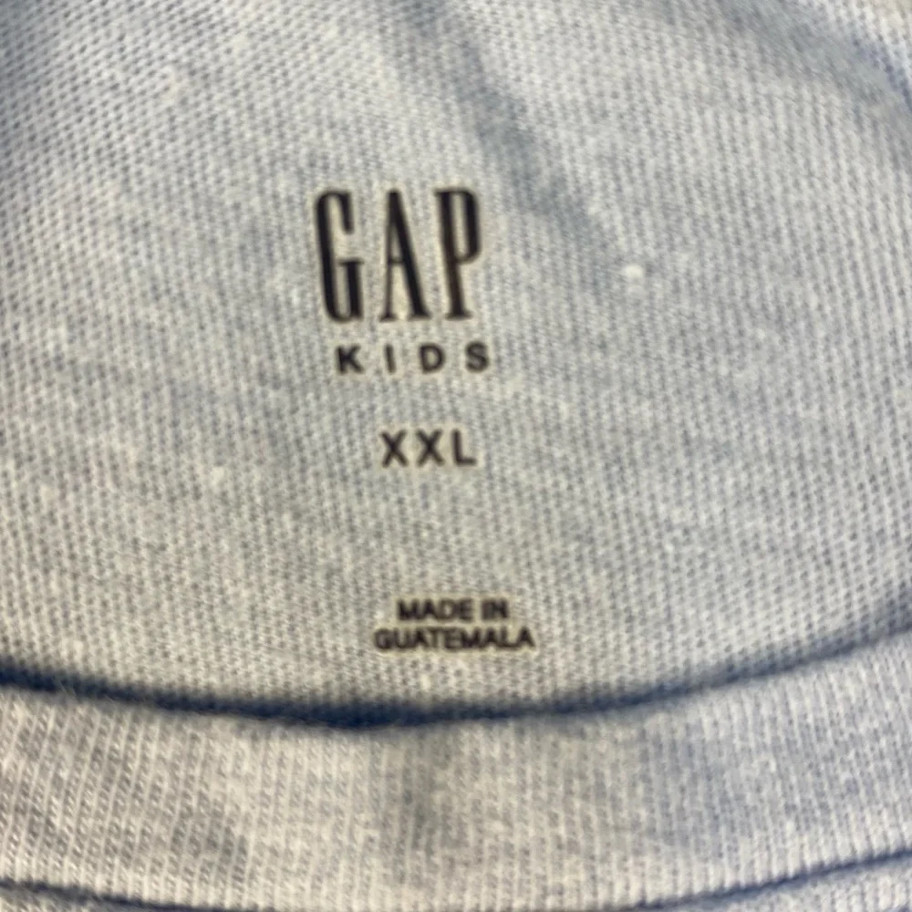 Gap Kids Blue Graphic T-Shirt, short sleeves, size XXL